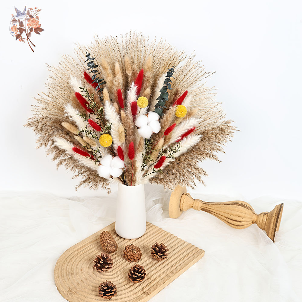 Natural Dried Fluffy Red Bunny - Eucalyptus Preserved recensie en prijs